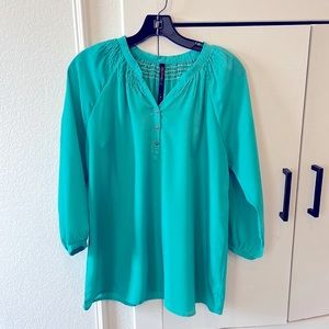 Beautiful Turquoise Boutique Blouse in a Flowing Fit